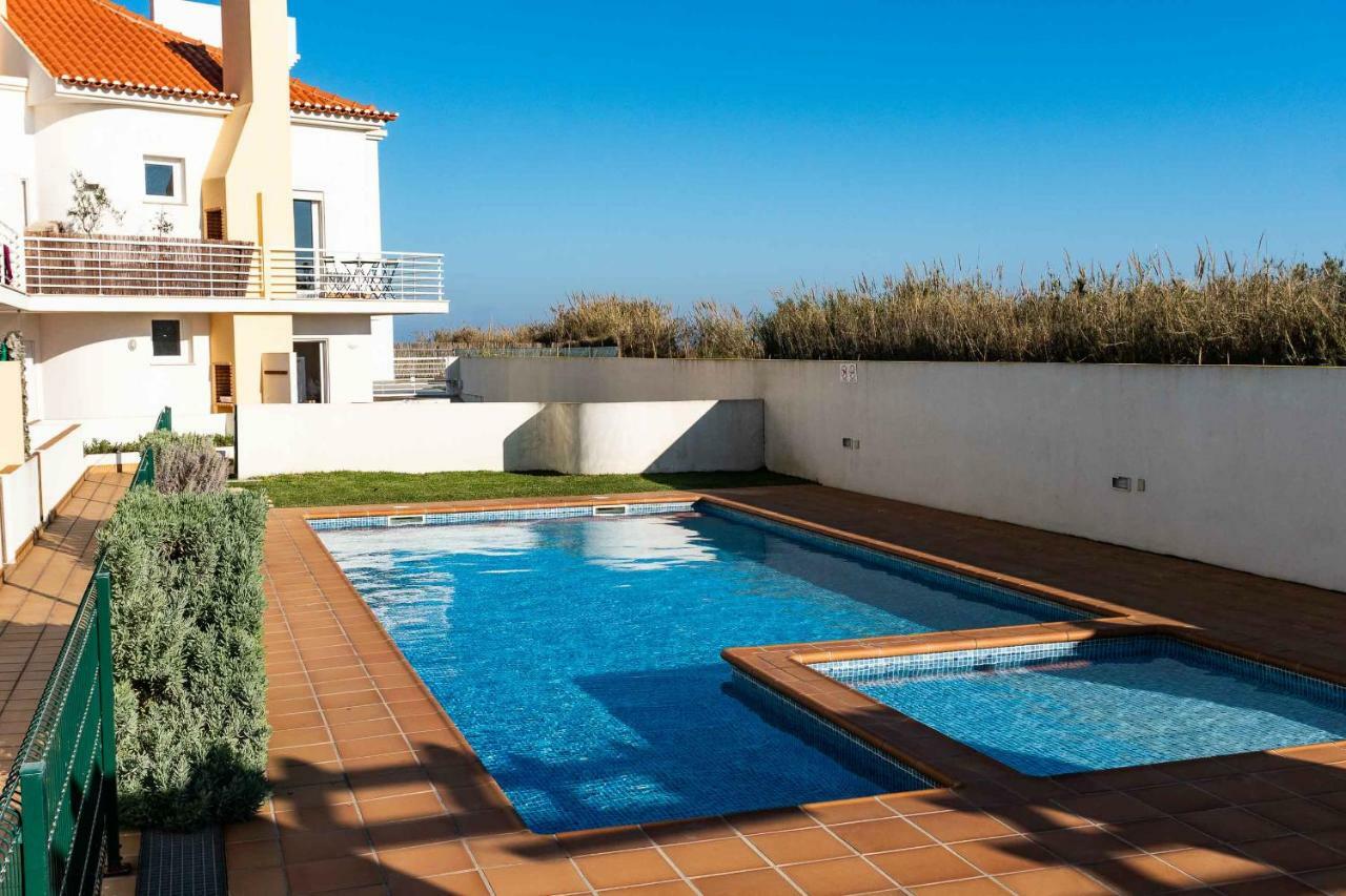 Apartments Baleal: Sunshine By The Pool Ferrel  Kültér fotó