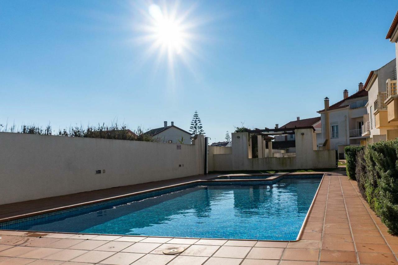 Apartments Baleal: Sunshine By The Pool Ferrel  Kültér fotó